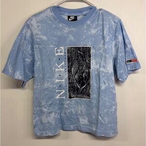 Nike Athletic Dept Blue‎ Acid Wash Graphic T-Shirt DM7997-436 Womens Small